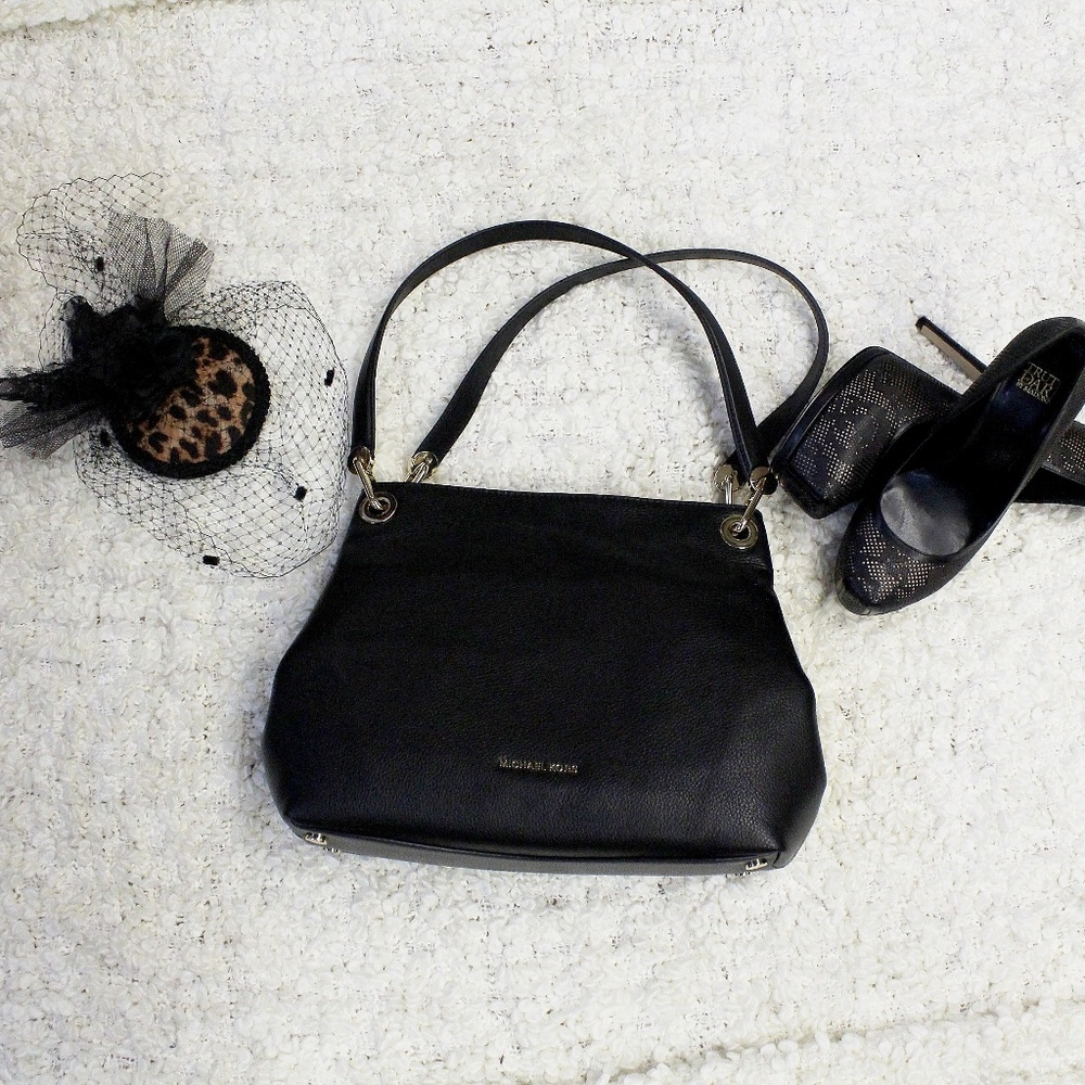 Michael Kors Raven Large Leather Tote NWT!